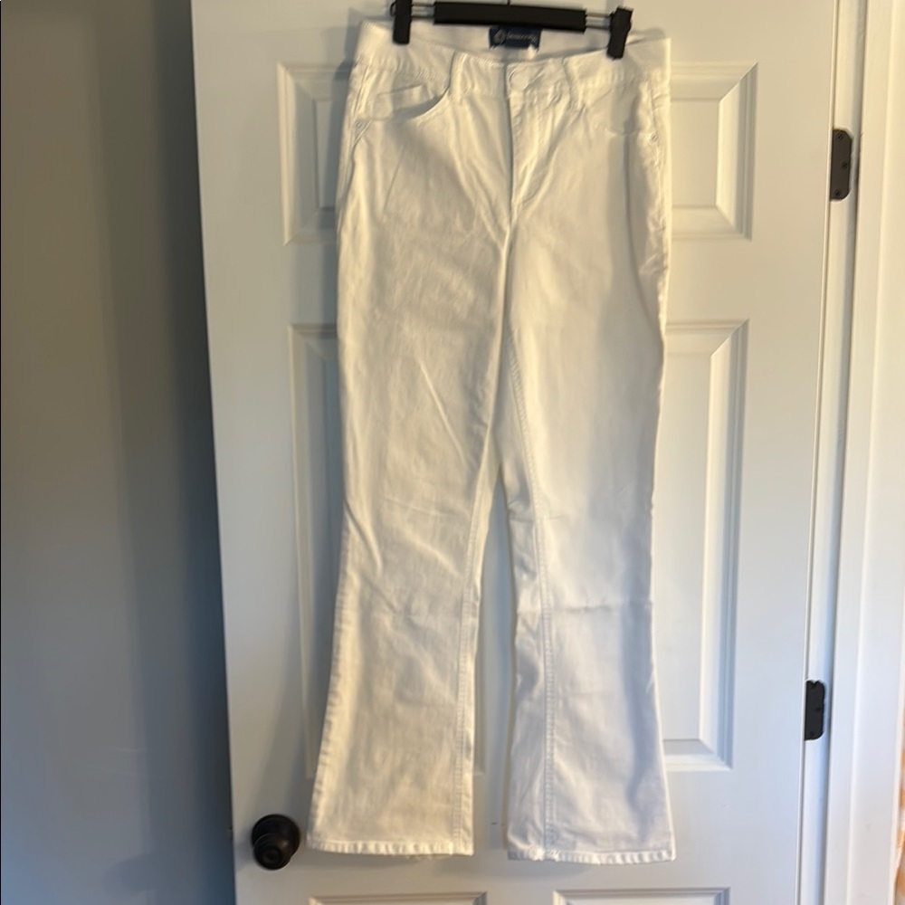 Democracy "Ab"Solution White Flared Jeans